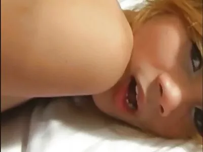 मालिश सत्र पुसी बोट आणि blowjob मध्ये बदलले