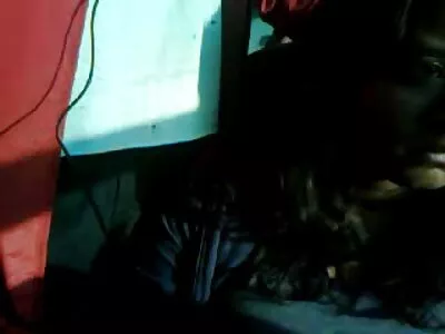 एचडी मध्ये सेक्सी सोलो सेगमेंट करत किरा क्वीन
